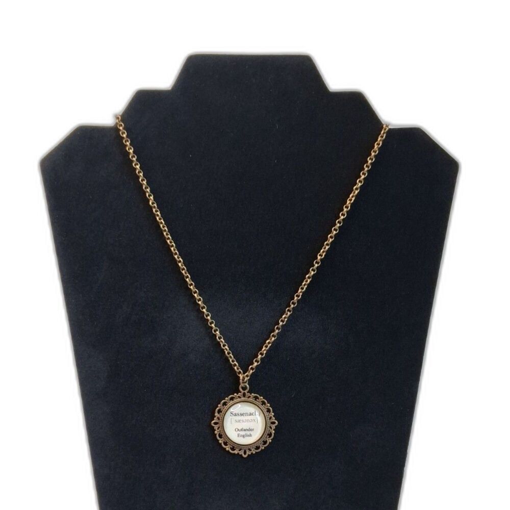 Gold Bronze Toned Outlander Sassenach Definition Celtic Circle Pendant Necklace